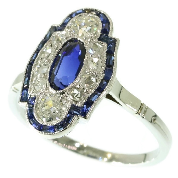 Elegant estate platinum Art Deco diamond and sapphire engagement ring